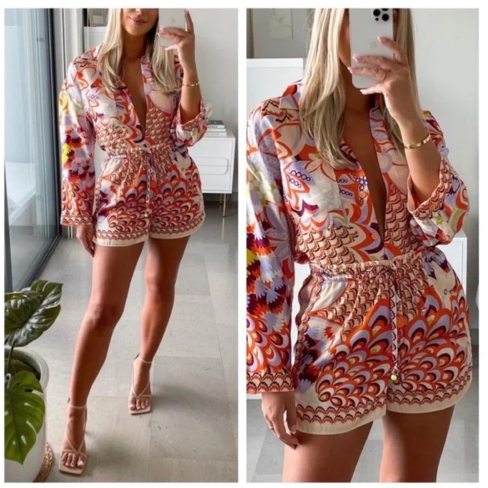 SOLD Tropical Set - Picture 1 of 6